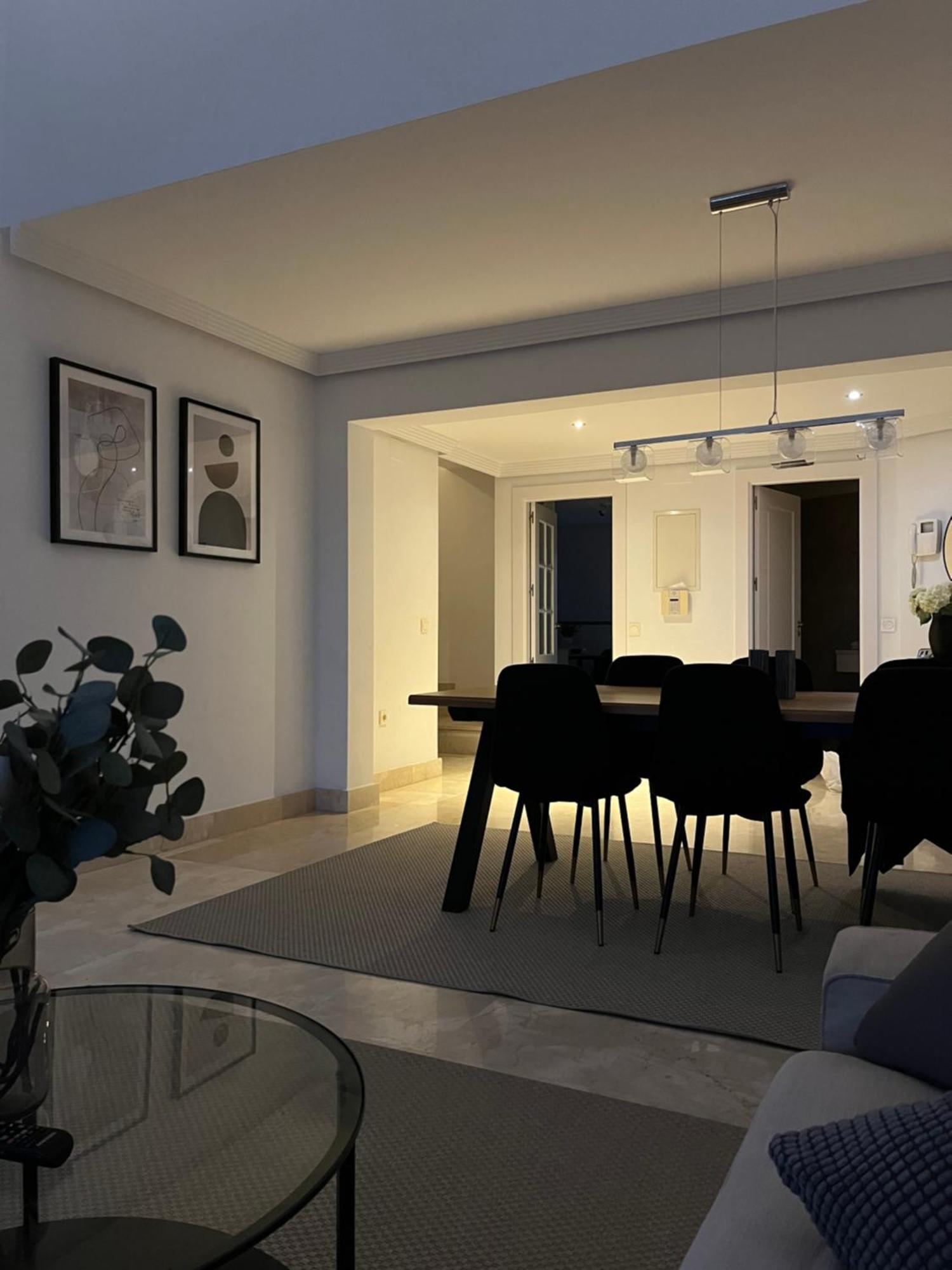 Penthouse With Sea Views In Marbella Apartment Exterior photo
